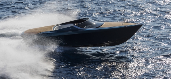 Aston Martin Powerboat AM37